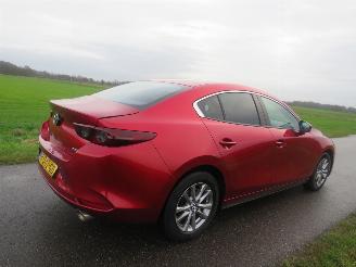 Vaurioauto  passenger cars Mazda 3 2.0e Sky Activ 180pk Hybrid Electrich /Benzine 180 Comfort Met Bose 2020 [ topstaat 2020/4
