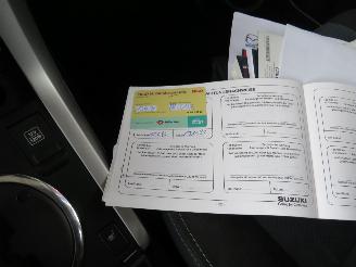 Suzuki Vitara 2.4 169pk Automaat Grande 4x4 High Executive  2009-12  camera Navigatie  clima stoelverwarming picture 18