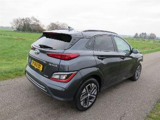 uszkodzony samochody osobowe Hyundai Kona 39 kw Automaat Elektrisch 2021 40.000km Camera Navigatie stoelverwarmig nieuwstaat 2021/9