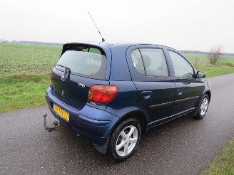 krockskadad bil auto Toyota Yaris 1.3 Automaat 138.000km 5drs Nap Airco  [ Opa geweest 2004/3