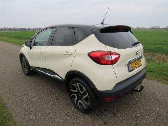 Renault Captur 0.9 TCe 90pk 93.000km Navigatie Airco Dynamique 2016 picture 3