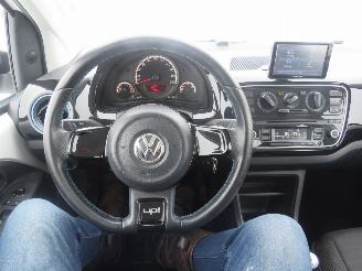 Volkswagen Up! 1.0 High Up  5drs Airco Navigatie 08-2014 Parkeerschade Bumper voor picture 8