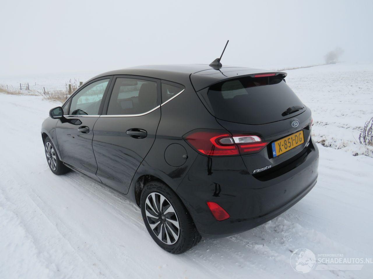 Ford Fiesta 1.0 130pk Hybride 21.000km Benzine/ Elektrisch Camera Navigatie Stoelverwarmd en stuur