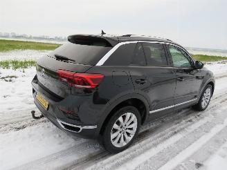 Volkswagen T-Roc 1.5 TSi Sport 150pk 2018 Parkeerschade [ Camera Navigatie Clima stoel stuur verwarring picture 18