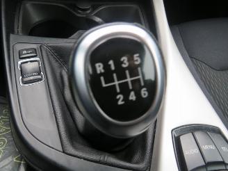 BMW 1-serie 118 Diesel 143pk 6 Bak Navigatie Airco 2014  [ Model 2015  [parelmoer picture 12