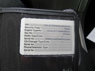 Opel Insignia Opel Insignia Sports Tourer 1.6 T Cosmo 180pk camera Navigatie Stoelverwarming picture 14