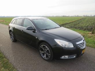 Opel Insignia Opel Insignia Sports Tourer 1.6 T Cosmo 180pk camera Navigatie Stoelverwarming picture 2