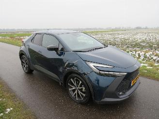 Toyota C-HR 1.8 Automaat Hybride Benzine Elektrische 17.000km 2024 Camera stoelverwaming navigatie picture 8