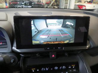 Toyota C-HR 1.8 Automaat Hybride Benzine Elektrische 17.000km 2024 Camera stoelverwaming navigatie picture 7