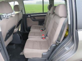 Volkswagen Touran 1.4 TSi  170pk Automaat 7 persoons  Highline Business sport  mpv picture 20