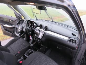 Suzuki Swift 1.2 Select Smart Hybrid Automaat Elektrisch Parkeersensoren | Cruise Automaat  stoelverwarming picture 5