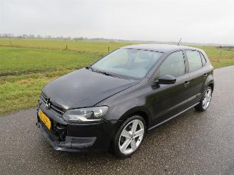 Volkswagen Polo 1.4 16v 5Drs 215.000km   Airco Navigatie  topstaat 2010 picture 2