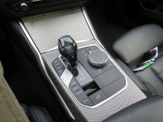 BMW 3-serie 330 I M Paket Automaat 258pk High Executive Edition  [ nieuw model  vol Optie picture 26