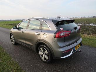 Kia Niro 1.6 GDi Hybrid First Edition Automaat Elektrisch leer Camera Navigatie voloptie picture 19