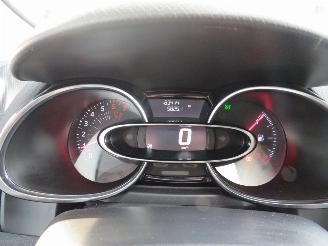 Renault Clio Renault Clio 0.9 TCe 90pk Limited Airco Navigatie  2017 picture 8