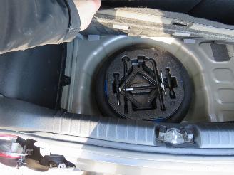 Kia Picanto Kia Picanto 1.0 CVVT Design Edition Camera Navigatie Airco Clima leer 70.000km picture 11