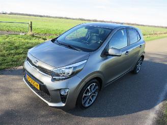 Kia Picanto Kia Picanto 1.0 CVVT Design Edition Camera Navigatie Airco Clima leer 70.000km picture 3