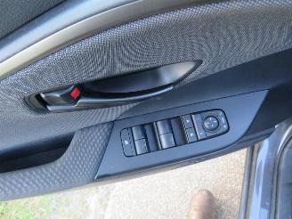 Toyota C-HR 1.8 Automaat  Hybride 140 10.000km nap 2025 Elektrische/Benzine Camera Navi picture 23