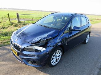 BMW 2-serie 225 XE AUT Plug in  Hybride Elektrisch  Benzine 225xe iPerformance 4x4 High Executive Panoramada picture 16