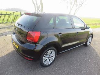 Volkswagen Polo 1.0 Edition R  179.000km 5Drs 2016 stoelverwarming airco clima   topstaat picture 3