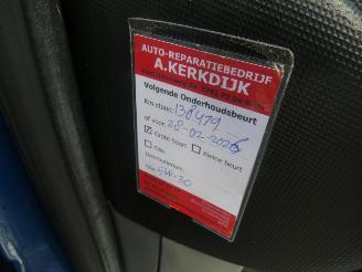 Toyota Aygo 1.0 12v 5Drs 135.000km  NAP Airco Dynamic Blue 2010 [ eerste eigenaar picture 18