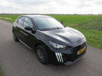 Coche accidentado Peugeot 208 1.2 Pure Tech 100 Allure  3.000km  splinter nieuw  5drs Camera Leer Sport stoelen 2025 2025/3