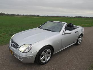 Mercedes SLK 200 SLK Cabrio  232.000km Nap  topstaat  parkeerschade picture 8