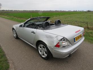 Mercedes SLK 200 SLK Cabrio  232.000km Nap  topstaat  parkeerschade picture 10