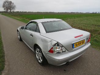 Mercedes SLK 200 SLK Cabrio  232.000km Nap  topstaat  parkeerschade picture 11