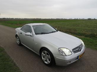 Mercedes SLK 200 SLK Cabrio  232.000km Nap  topstaat  parkeerschade picture 10