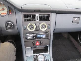 Mercedes SLK 200 SLK Cabrio  232.000km Nap  topstaat  parkeerschade picture 14