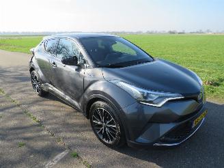 Toyota CH-R 1.8 Aut Hybride Premium  Electrische / Benzine  2017 Leer Camera .Navigatie picture 25