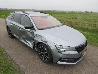 Skoda Superb Combi 1.5 TSI 150pk Automaat  ACT Sportline Busines schuifdak leer  camera navigatie picture 38