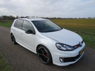 Volkswagen Golf 2.0 GTI Edition 35 235pk Automaat  5Drs Schuifdak 2012 bumperschade picture 21
