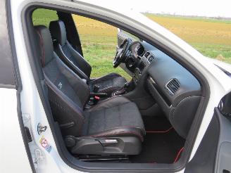 Volkswagen Golf 2.0 GTI Edition 35 235pk Automaat  5Drs Schuifdak 2012 bumperschade picture 4