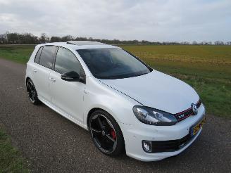 Volkswagen Golf 2.0 GTI Edition 35 235pk Automaat  5Drs Schuifdak 2012 bumperschade picture 11