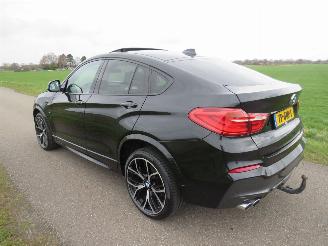Schadeauto BMW X4 - X Drive30D 258pk aut High Executive | M-Sport | 360 Camera | Head UP | 4X4 2015/7