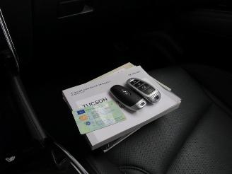 Hyundai Tucson Elektrisch/ Benzine Tucson Full Hybride plug in 1.6 T-GDI PHEV 180PK Comfort 4x4 18.000KM NAP picture 24