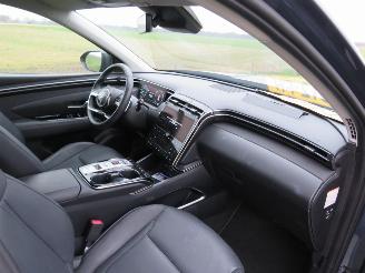 Hyundai Tucson 1.6 4x4  Elektrisch/ Benzine Automaat  Full Hybride plug in 1.6 T-GDI PHEV 180PK Comfort 4x4 18.000KM NAP picture 20