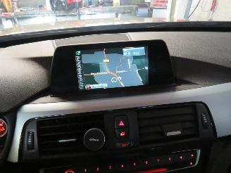 BMW 3-serie 330e Automaat Executive Hybride Elektriciteit Benzine M Pakett 2016 picture 17