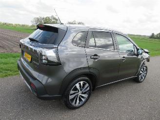 Suzuki SX4 1.5 Hybride Benzine Elektrisch Style 7.000km Automaat  Camera Navigatie Leer picture 1