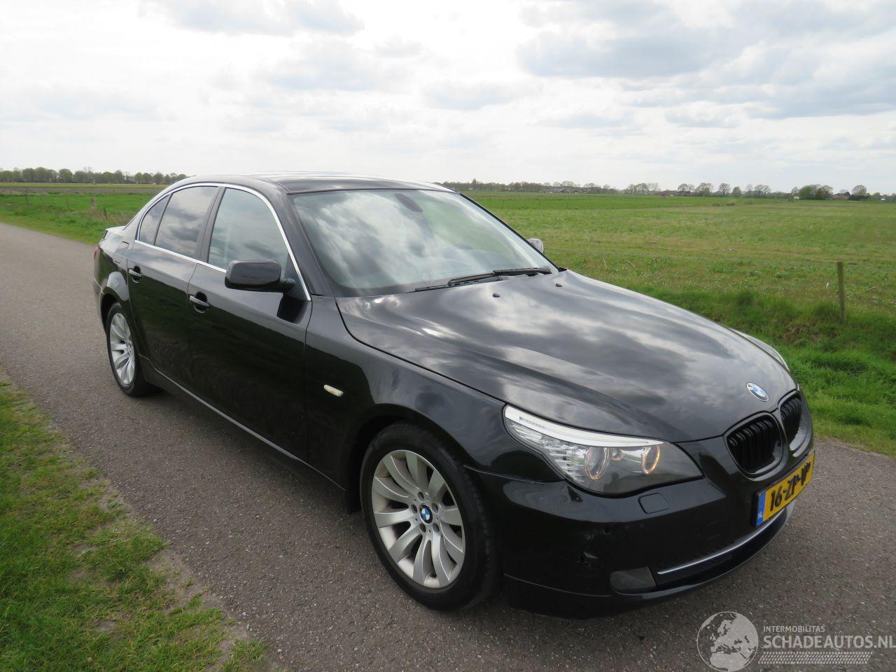 BMW 5-serie 520 163pk Automaat Sedan 2008  Navigatie Airco  corporate