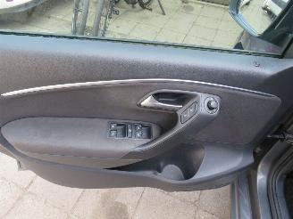 BMW 5-serie 520 163pk Automaat Sedan 2008  Navigatie Airco  corporate picture 21