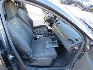 Renault Mégane 1.6 102pk Expression Navigatie Airco  parkeerschade picture 17