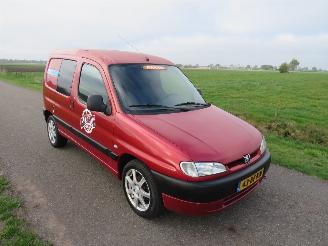 Peugeot Partner 2.0 HDI  90pk 112.000km NAP !!!!!!!! TOPAUTO 112.000 km picture 17