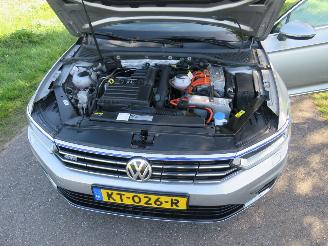 Volkswagen Passat 1.4 TSI GTE 156 pk Aut  Hybride Benzine Electrich  Connected Series Plus[ nieuw nieuw staat picture 23