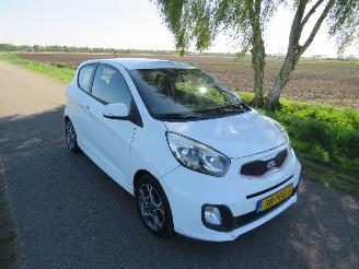Unfallwagen Kia Picanto 1.2 CVVT 86pk Comfort Pack  3drs Airco 2012 2012/5