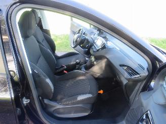 Peugeot 208 1.2 82pk  60.000km nap Pure Tech Action Navigatie Airco 2016  [ nieuwstaat picture 12