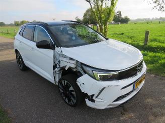 Opel Grandland 1.2  Turbo Automaat  131pk 40.000km 2024 Euro 6 MPV Camera Navigatie Clima picture 4