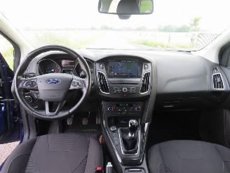 Ford Focus 1.0 92 Kw  125 pk Titanium Edition Navigatie  Schadevrij  Top Staat  2015-12 top picture 20